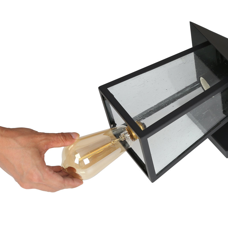 Virginio Wall Light
