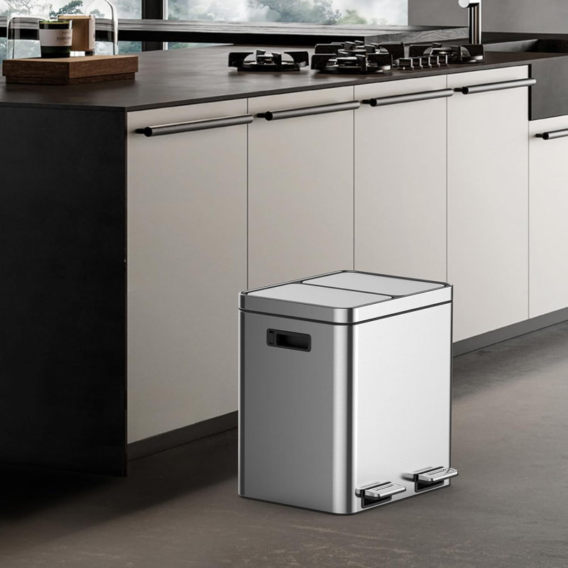 Poubelle à pédale en acier inoxydable à 3 compartiments avec couvercles à fermeture en douceur et seaux intérieurs amovibles en plastique amovibles pour la cuisine, la maison et le bureau