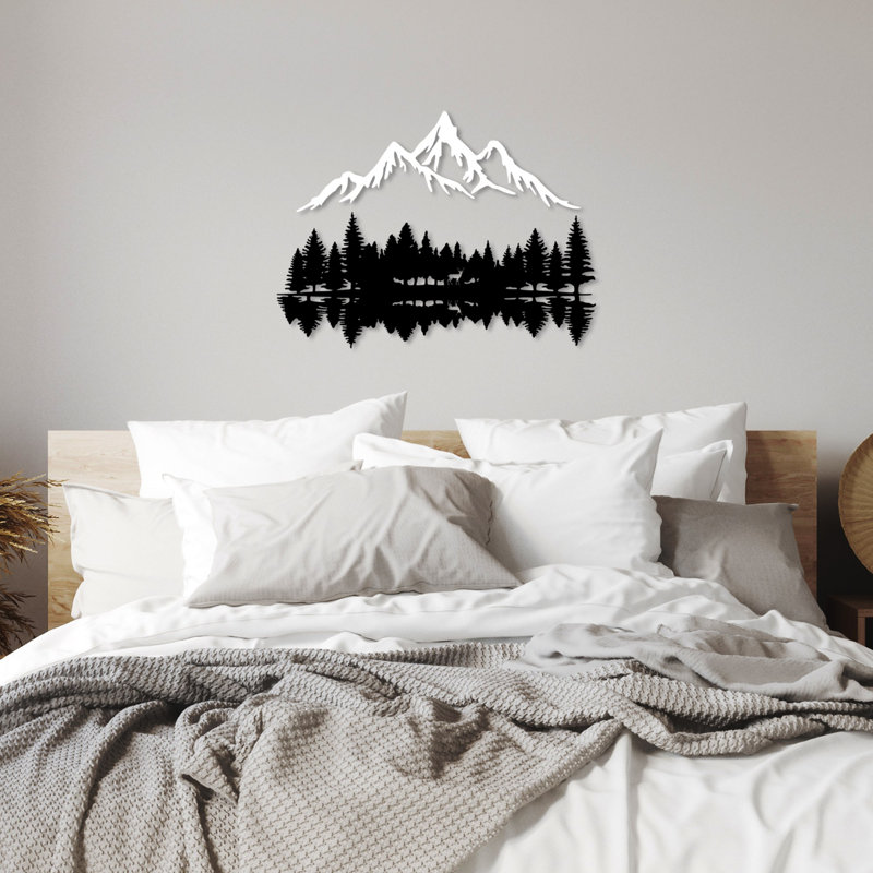Accessoire mural décoratif en métal, noir et blanc, 24,4 po x 8,7 po | Fabrication 100% métal, épaisseur: 0,06 po | Conception murale facile à installer, parfaite pour la décoration intérieure, pièce décorative élégante et contemporaine