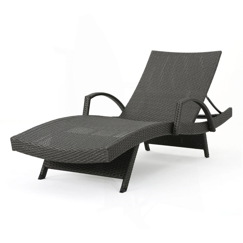 Fauteuil en osier avec accoudoirs Salem