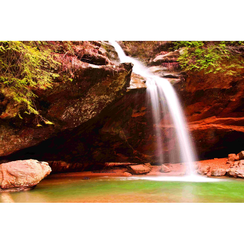 Waterfall 3 - Photographie sur toile tendue, H 32 po x l 48 po
