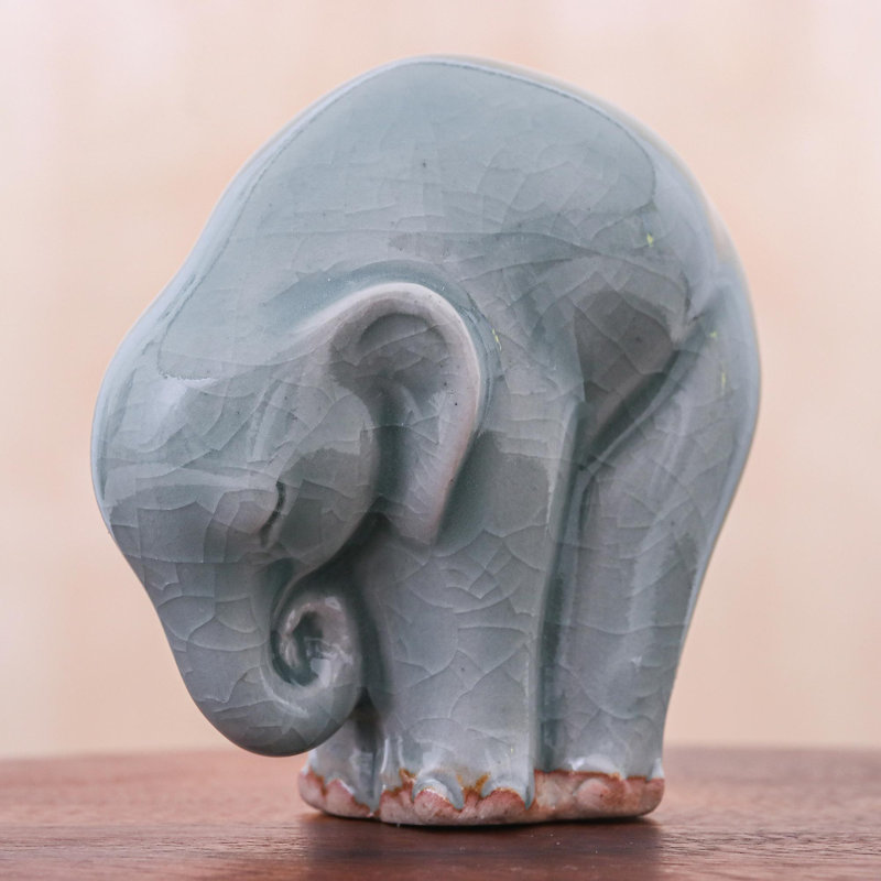 Figurine