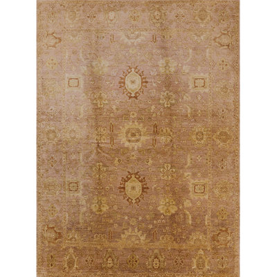 Tapis brun à motif oriental