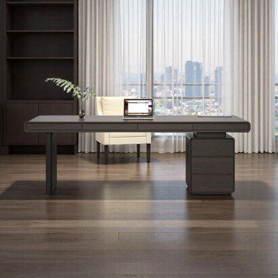 Bureau d'étude italien minimaliste