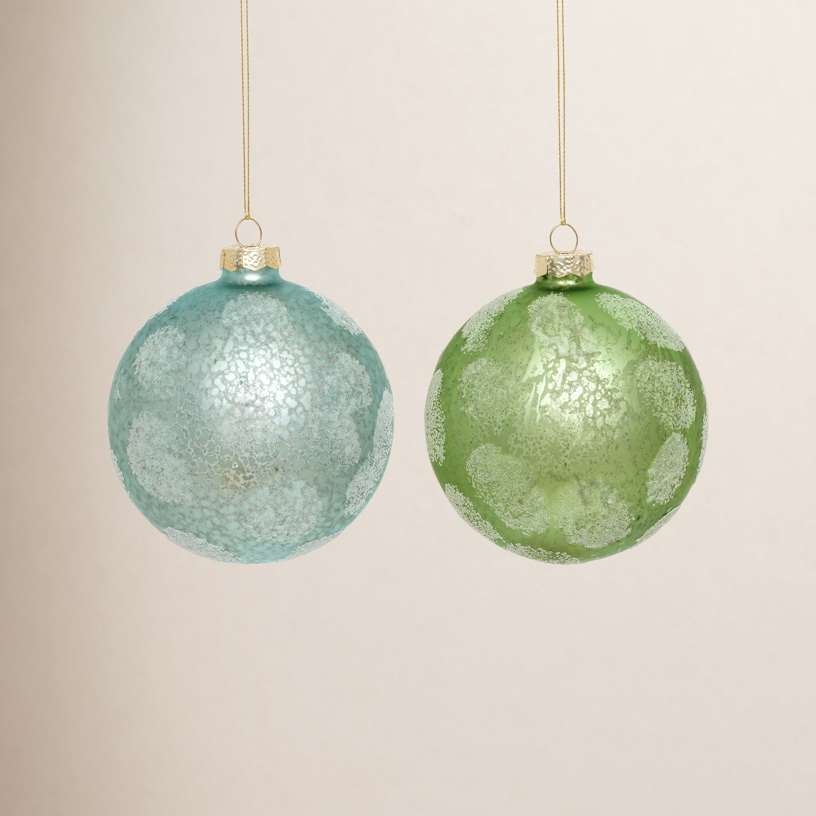 Christmas Collection 4" Bauble