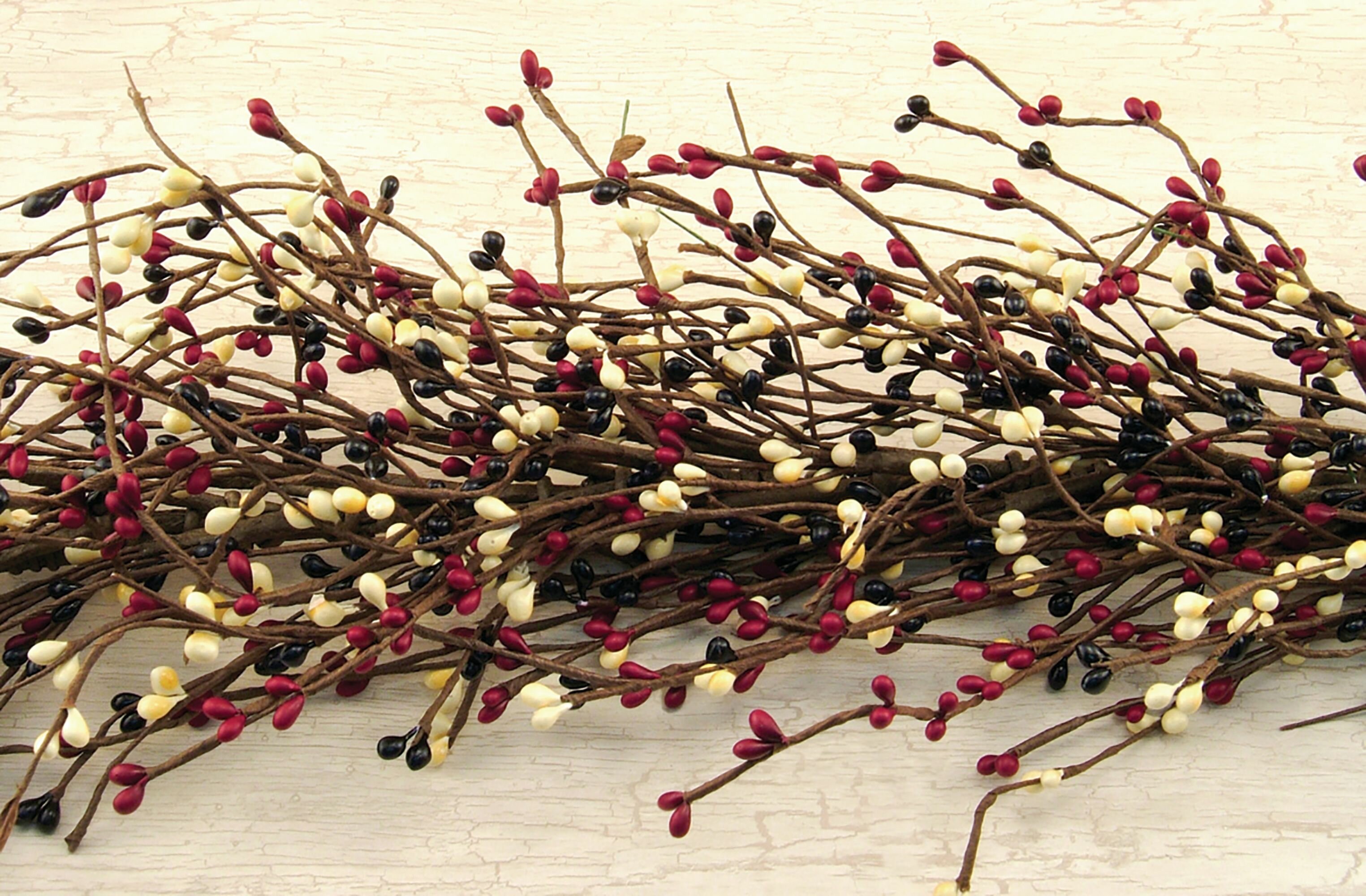 CWI Gifts Americana Berry Garland