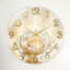 Horloge murale en verre rose-27349432