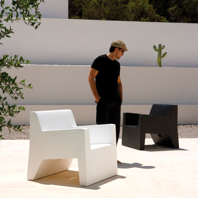 Jut Patio Chair, Ecru