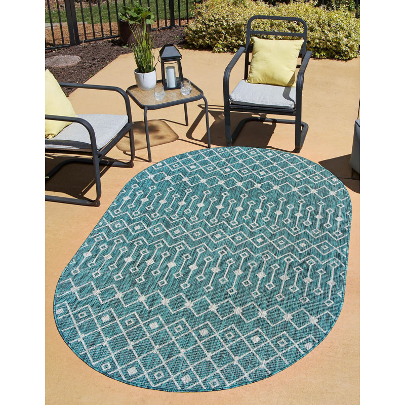 Harlee Geometric Indoor / Outdoor Rug, Oval 3'3" x 5'3"