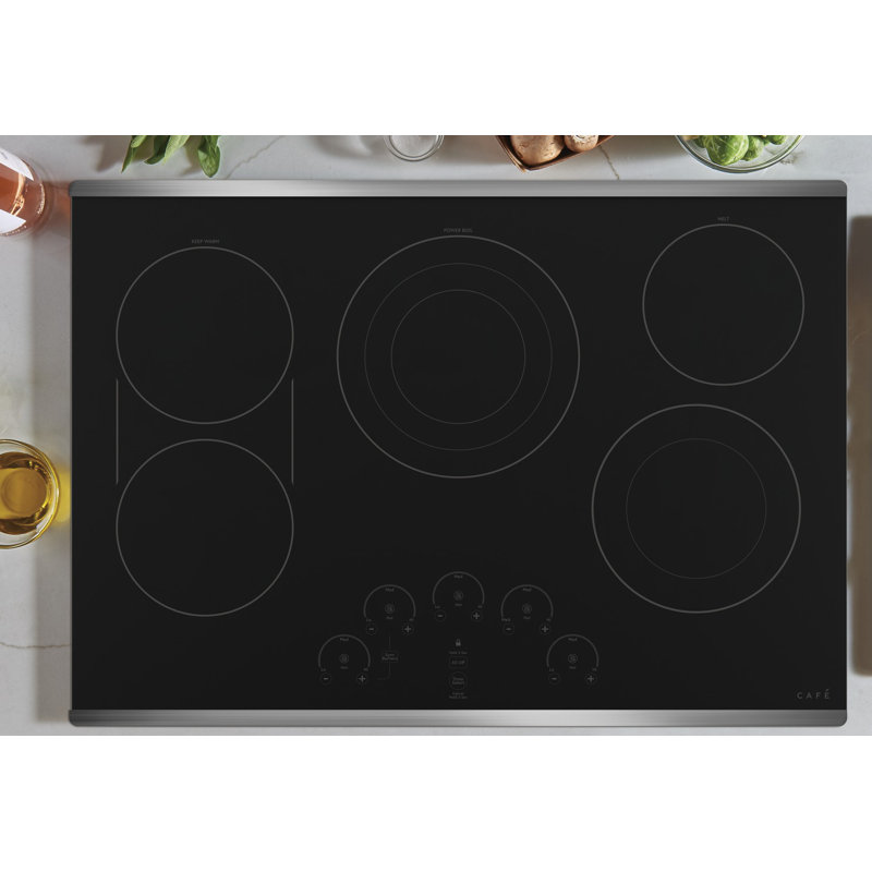 Café 30" Electric Cooktop with 5 Elements and Griddle, Stainless Steel