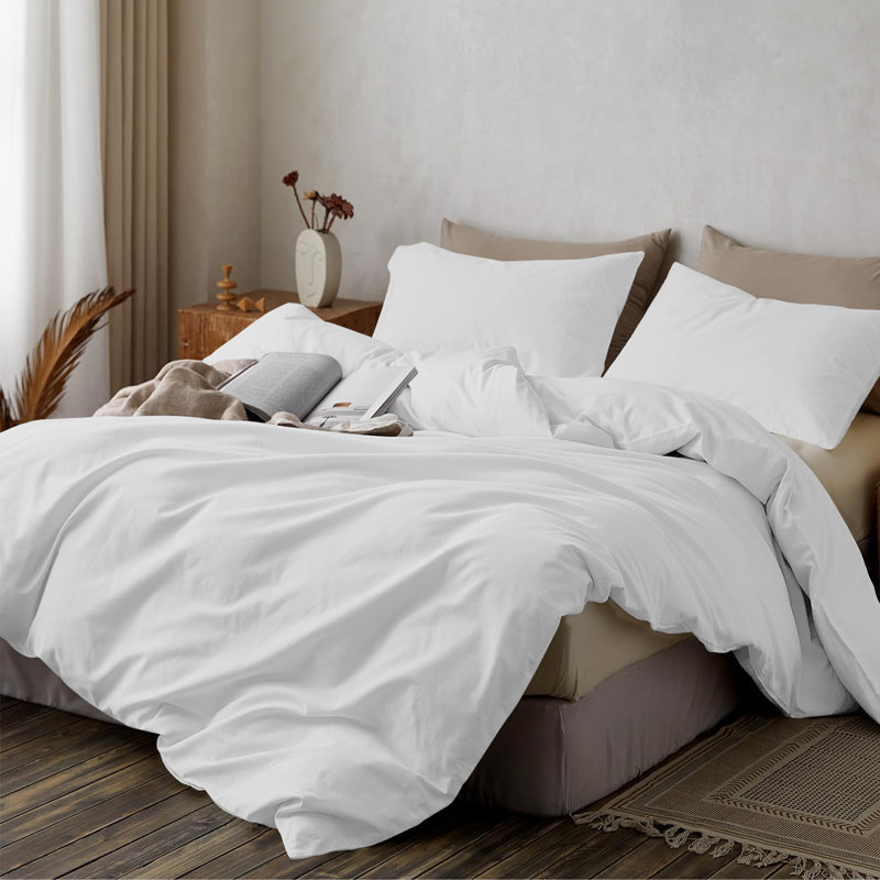 My Home Store Fridi Microfiber Reversible Duvet Cover Set , Double Duvet Cover + 2 Standard Pillowcases, White