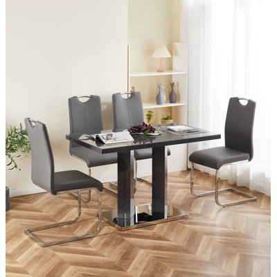 Atuf Dining Set