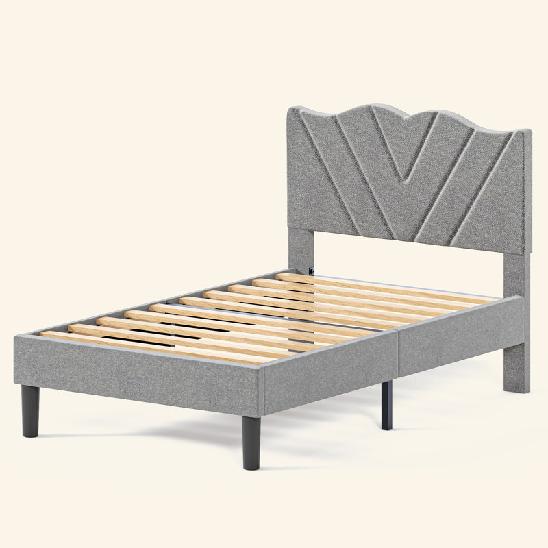 Lit plateforme tapissier