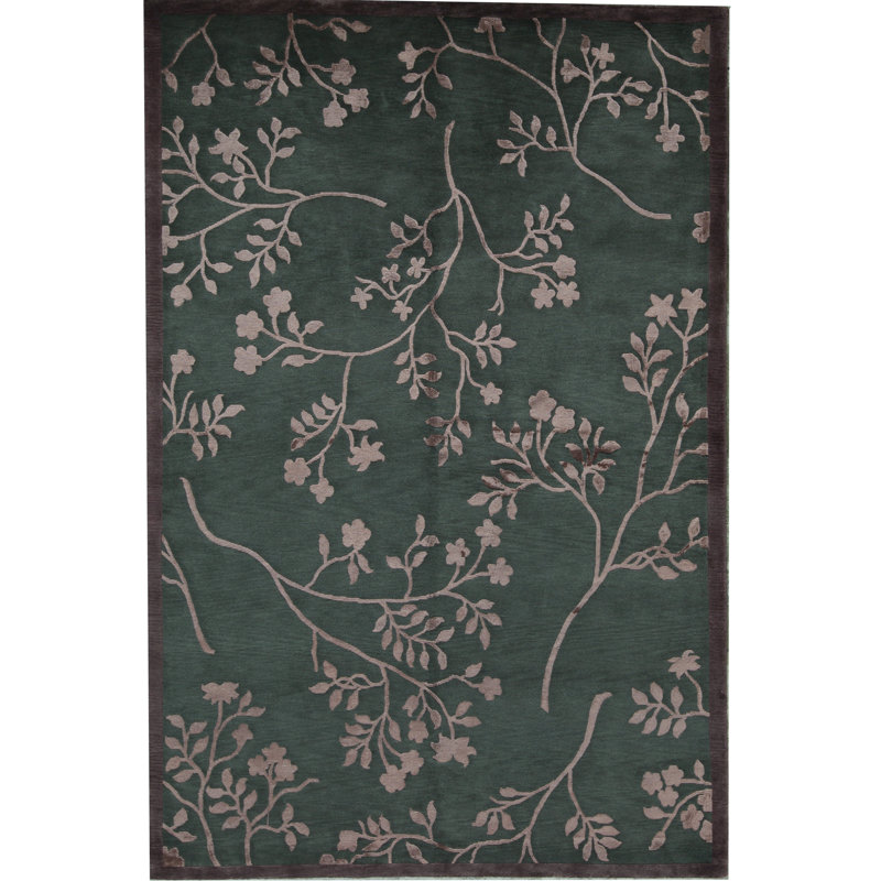 Floral Area Rug in Gray/Beige