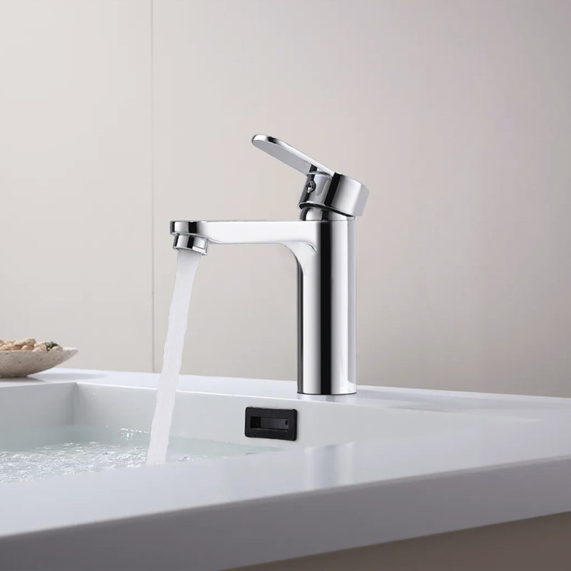 Single-Hole Single-handle Bathroom Faucet, Chrome