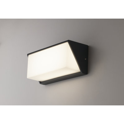 11cm H Integrated LED Outdoor Flush Mount