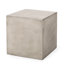 Table d'appoint d'extérieur gris clair MGO avec béton léger durable et conception de cube moderne pour la terrasse et la cour