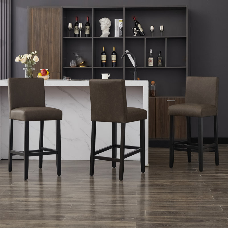 Tabouret de bar rembourré avec structure en bois massif, Brun / similicuir, 3, Tabouret de bar (siège d'une hauteur de 29 po)