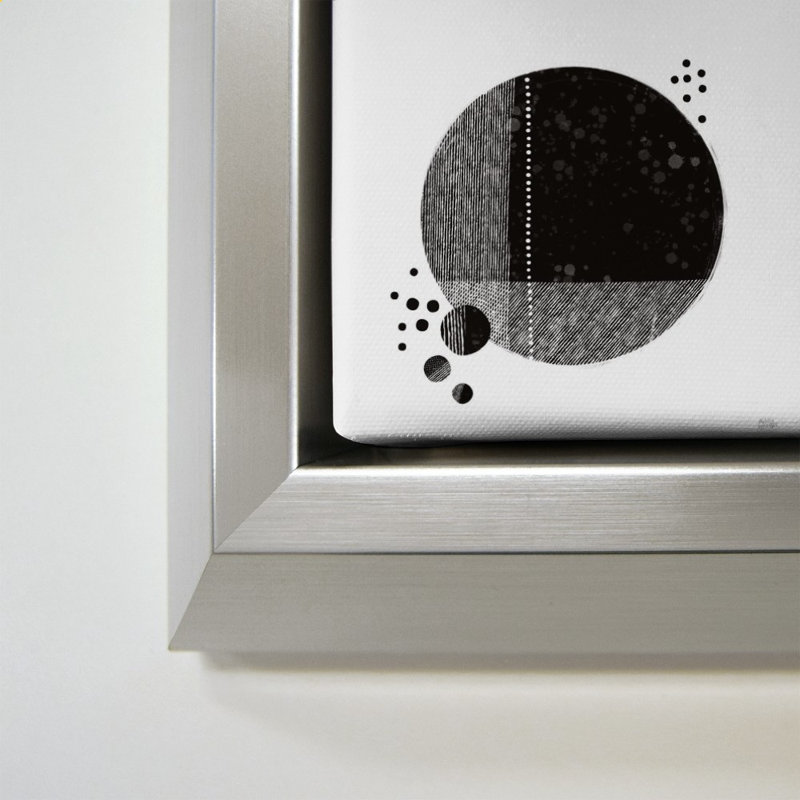 Tribeca I par Melissa Averinos - Impression sur toile, H 28 po x l 28 po, Argent