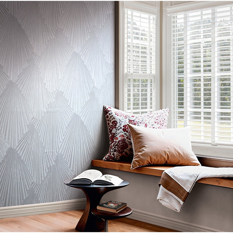 Galerie Fashion Icon Graphic Wallpaper, Light Grey