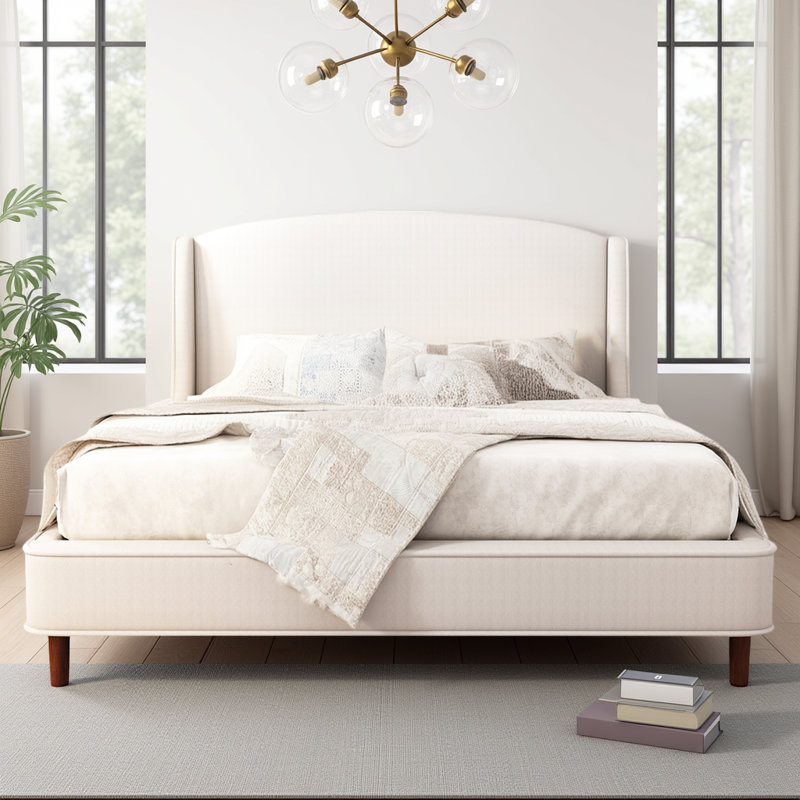 Très grand lit plateforme tapissier avec tête de lit à oreilles - tissu beige, pieds en bois massif et conception silencieuse, capacité de 500 lb
