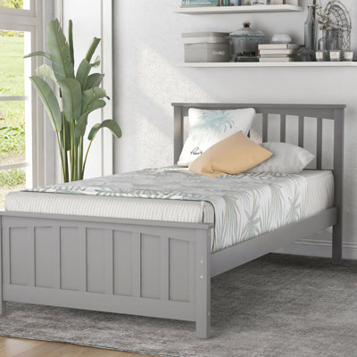 Lit plateforme en bois