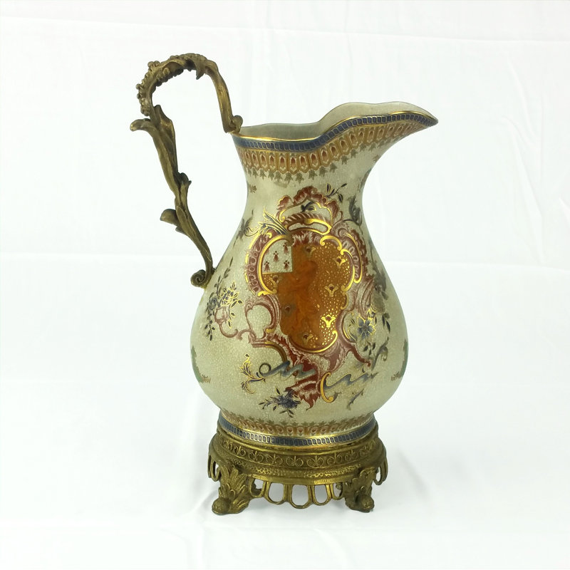 Pichet en porcelaine avec poignée Lokendra