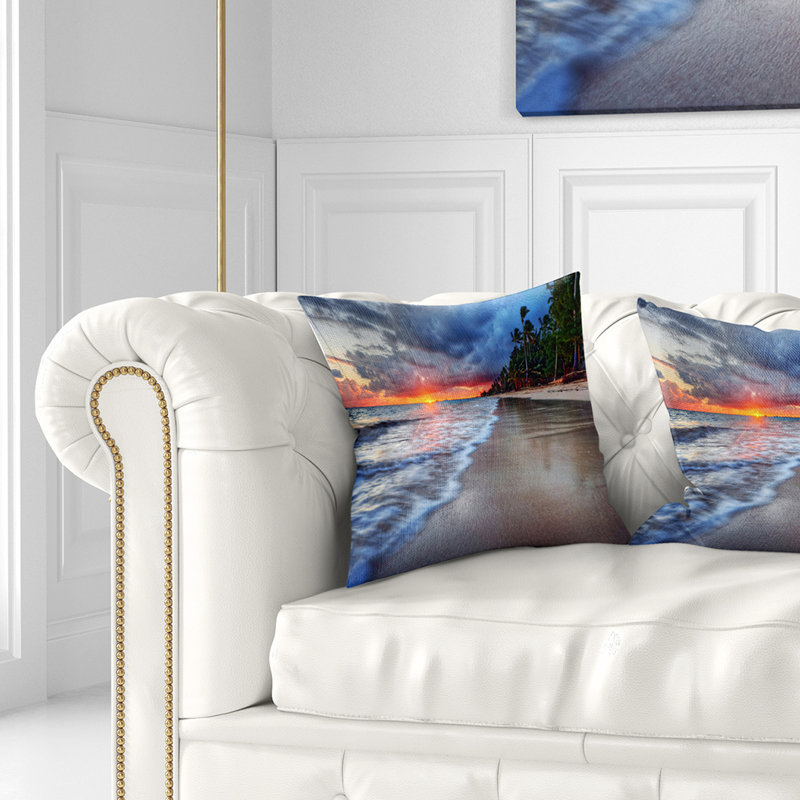 Oreiller moelleux clouds foncés au-dessus de l’océan mer, 16 po x 1 po, Coussin décoratif