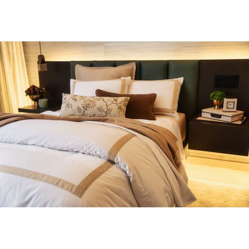 4-Piece Pearl Classic Hotel Linen Set, Twin