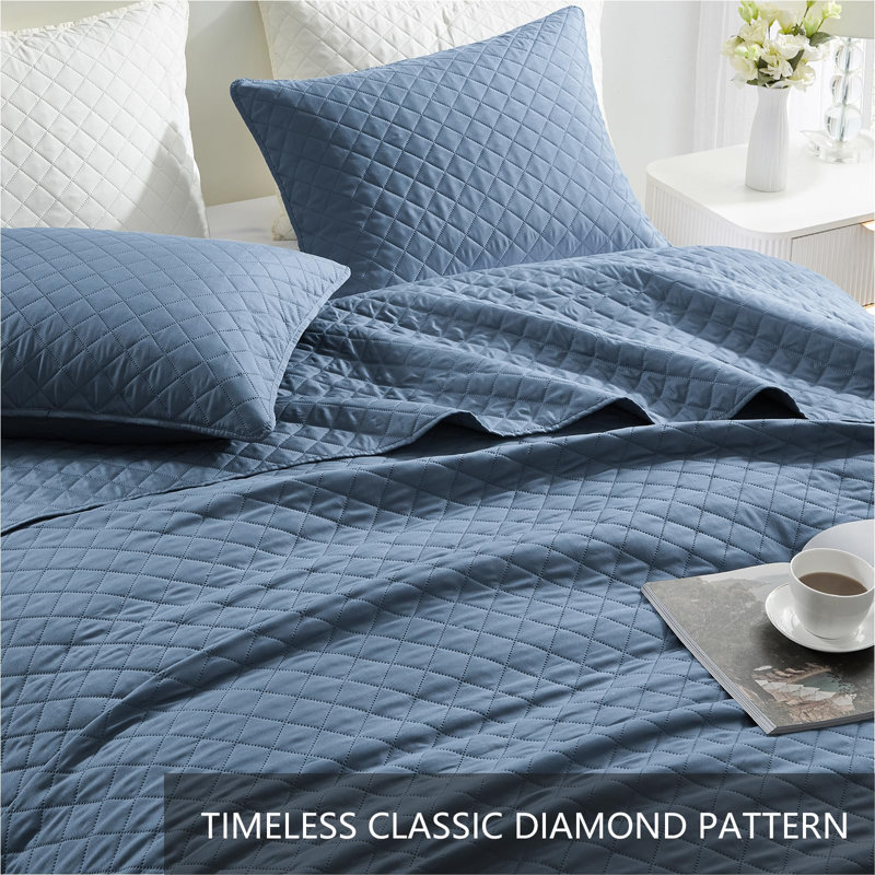 Homelike Moment Twin Quilt Set, Lightweight Quilts, Soft Beige, California King Quilt + 2 Standard Shams, Diamond Blue