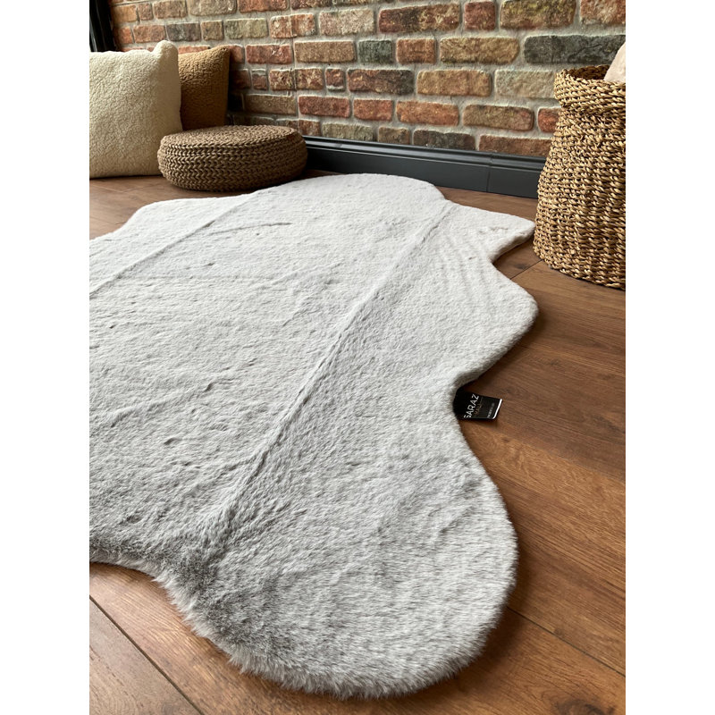 Tapis novateur Dobney avec envers antidérapant, Nouveauté 3 pi 3 po x 4 pi 11 po