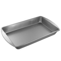  Wilton Performance Pans Jelly Roll Pan - Bake Sponge Cake for Jelly  Roll Cakes or Make Cookies, Cookie Bars and Pizza, Aluminum, 10.5 x  15.5-Inch: Baking Sheets: Home & Kitchen