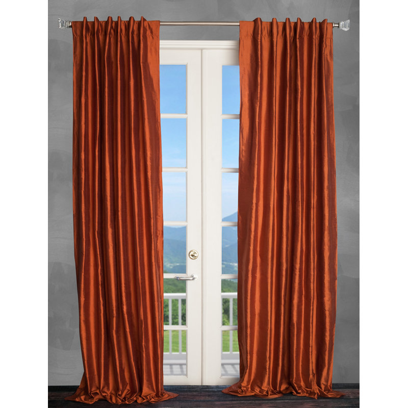 Panneau de rideau simple uni semi-diaphane avec passe-tringle, l 50 po x L 108 po, Grenat