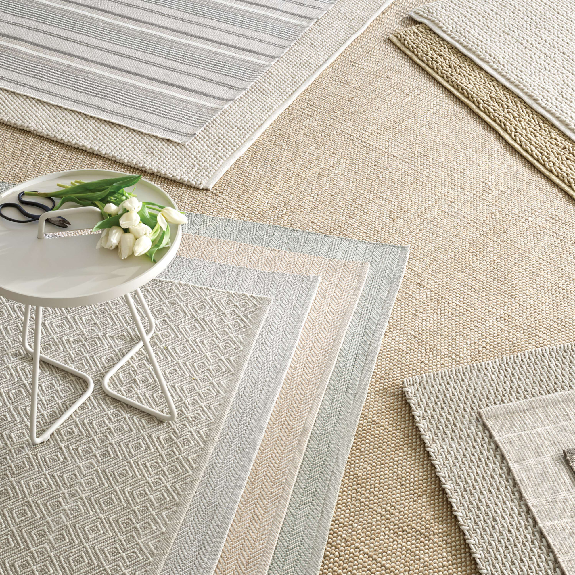 Herringbone Pearl Handwoven Indoor/Outdoor Rug, Rectangle 7'6" x 9'6", Light Blue/Ivory