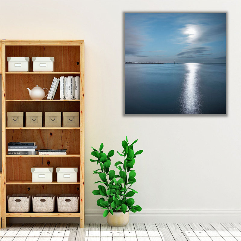 «Tranquil Seascape with Horizon over Water», reproduction d'art sur toile, H 12 po x l 12 po
