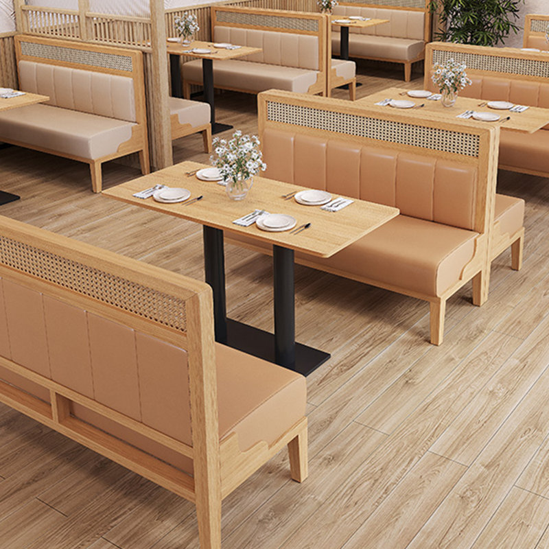 Banc de restaurant moderne et simple, Brun