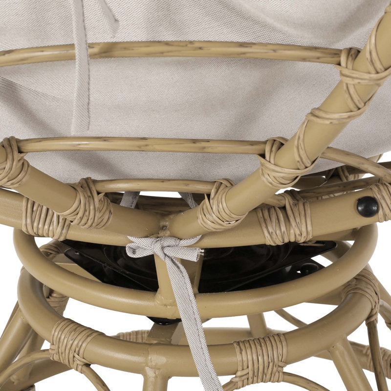 Chaise d'appoint simple et chic