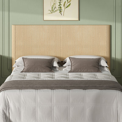 Tête de lit en bois moderne avec ondulé arqué, s'adapte aux lits de taille grand, au design à grain vertical, de style maison de campagne et rétro, facile à assembler.