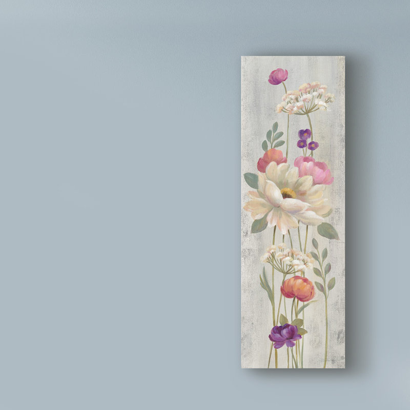 «Louane Retro Floral I», reproduction sur toile tendue, H 32 po x l 10 po x P 2 po