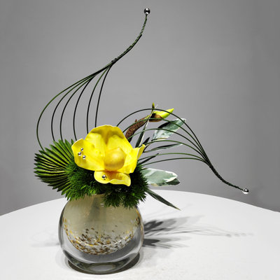 Ornement décoratif en verre