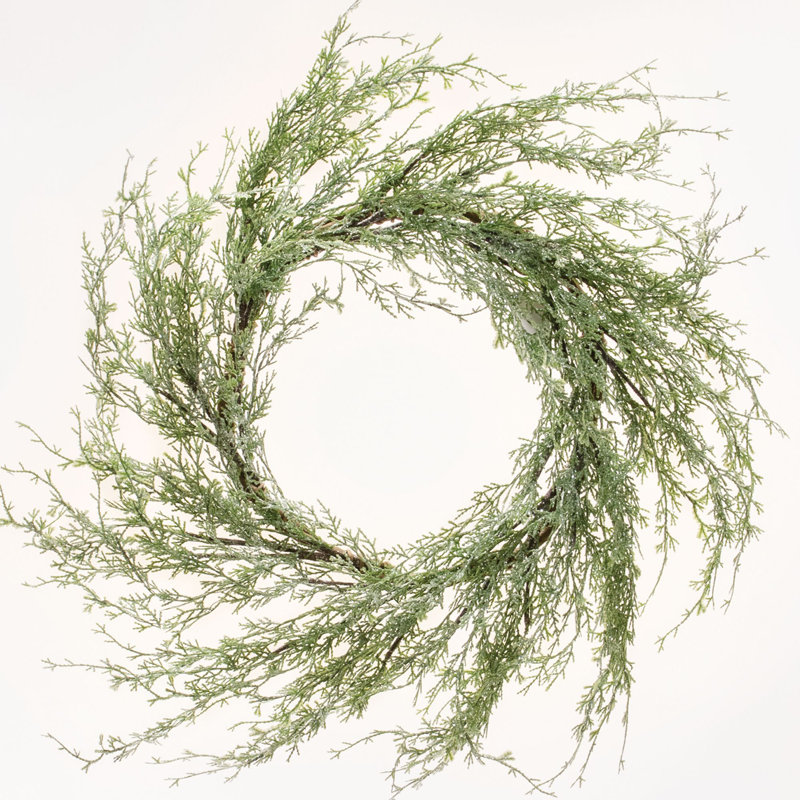Couronne en cèdre glacé glacé 24 po