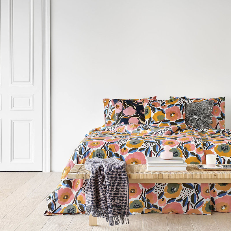 Marimekko Rosarium Cotton Pink Duvet Cover Set, King Duvet Cover + 2 King Shams