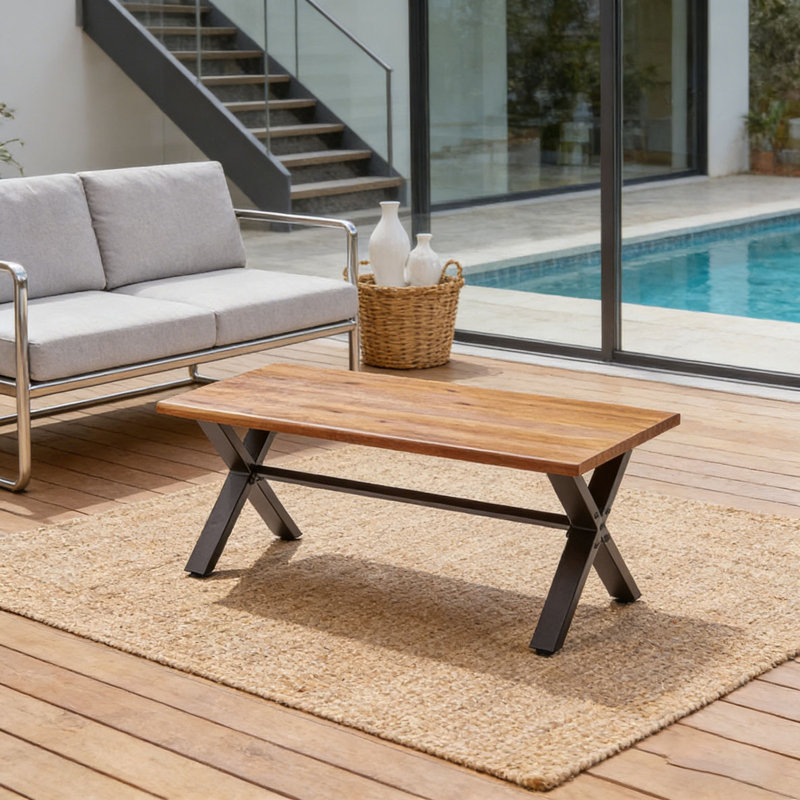 Table basse d'extérieur en bois d'acacia