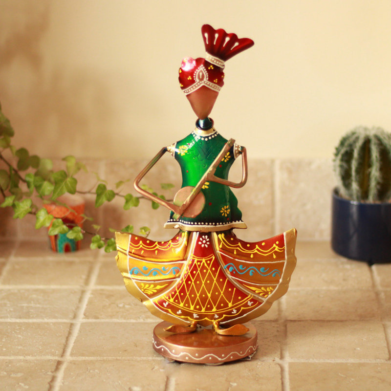 Radford People Figurines & Sculptures