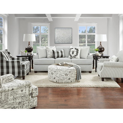 Lynette 5 - Piece Living Room Set