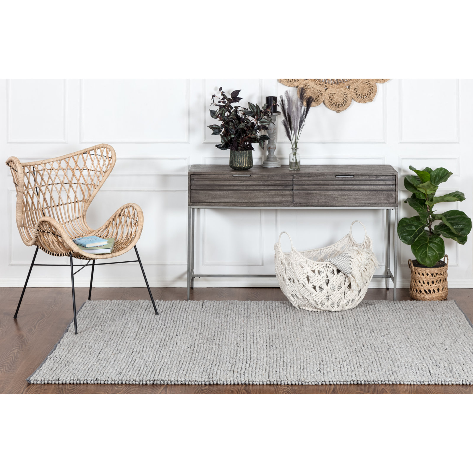 Kiersten Gray Hand-Hooked Rug, Rectangle 7'6" x 9'6"