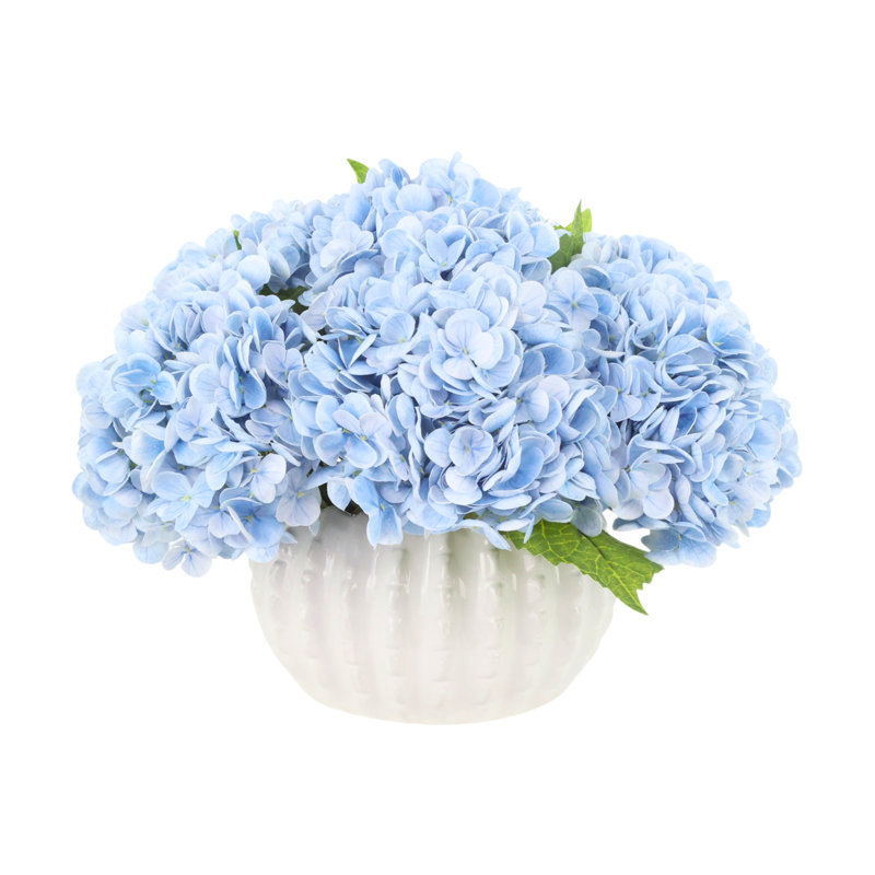 Hortensias disposés en pot décoratif en céramique, Bleu