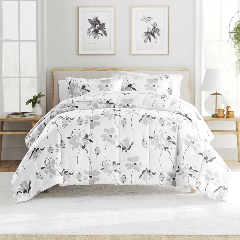  Down Alternative Magnolia Grey Patterned Comforter Set, Queen Comforter + 2 Pillow Shams