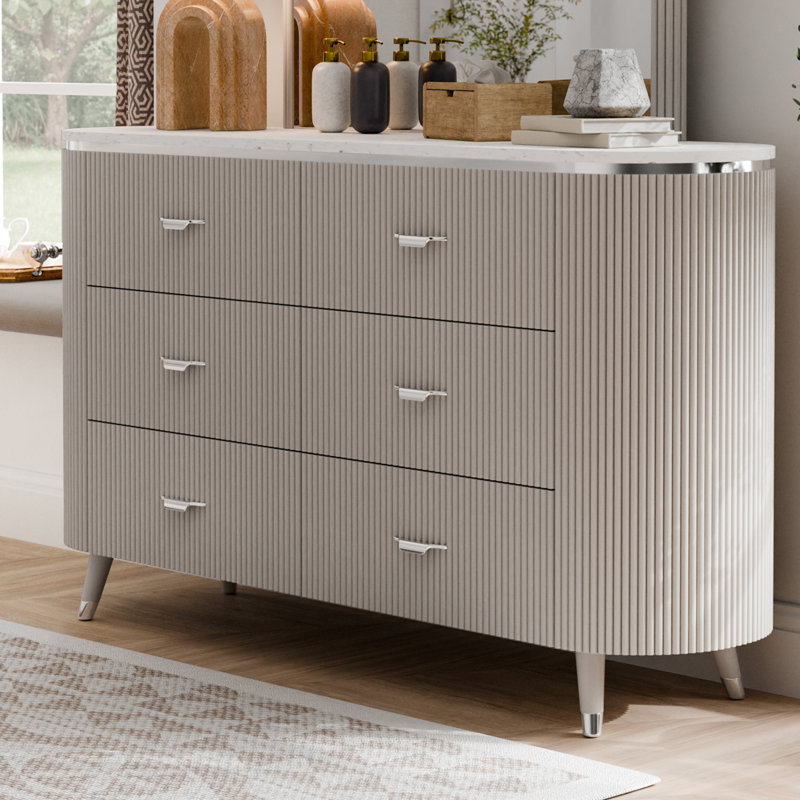 Cavin 6-Drawer Dresser