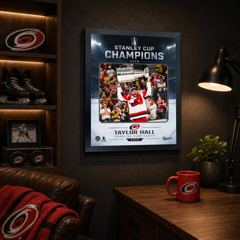 Taylor Hall Hurricanes 2026, coupe de la Coupe Stanley, impression sur glace encadrée 18 x 22 po sous licence officielle NHL / NHLPA